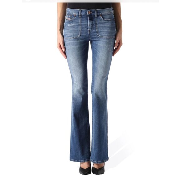 $198 Diesel Women’s Sandy B-Patch Slim Bootcut Jeans Regular Waist Blue Size 26 - Picture 2 of 16